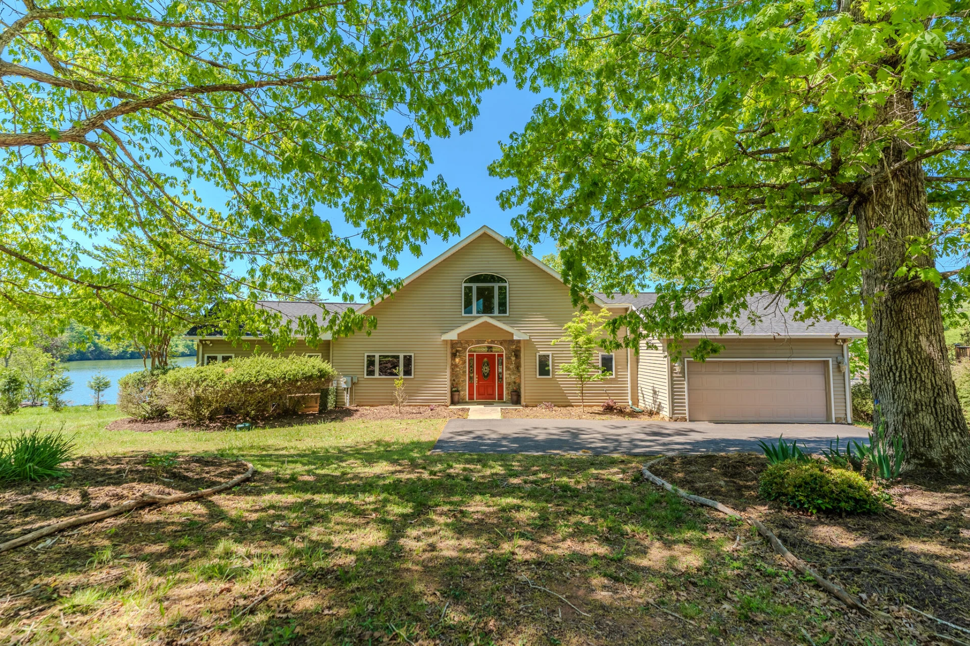 1269 Runaway Bay RD - Photo 63