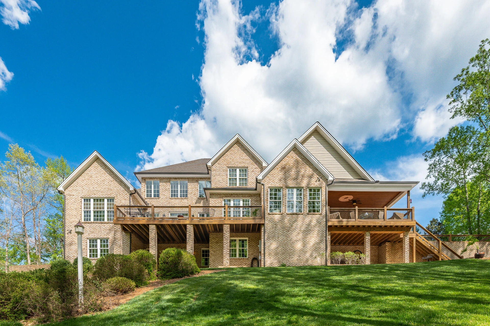 1009 Val Terrace CT - Photo 10