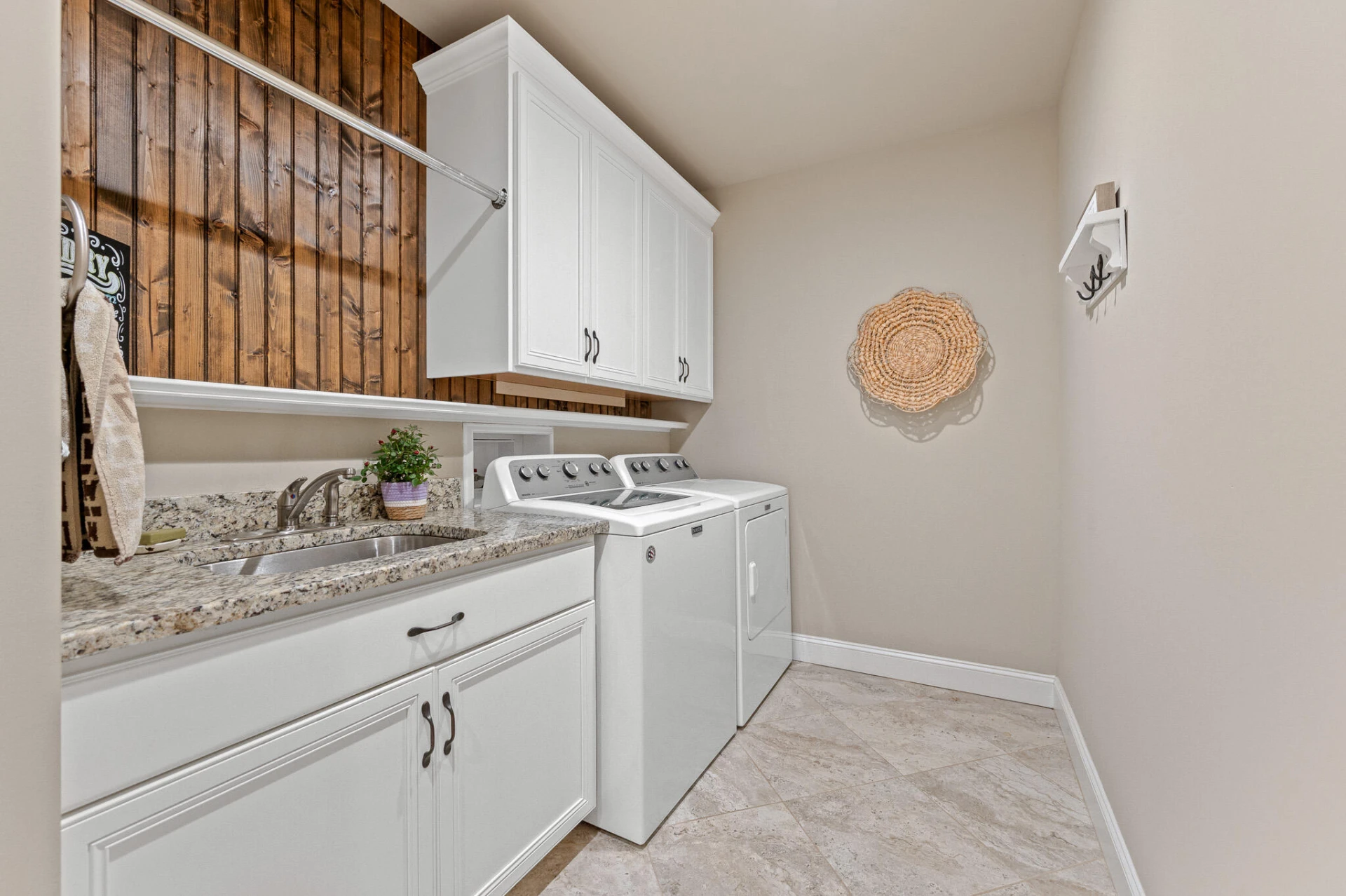 1009 Val Terrace CT - Photo 37