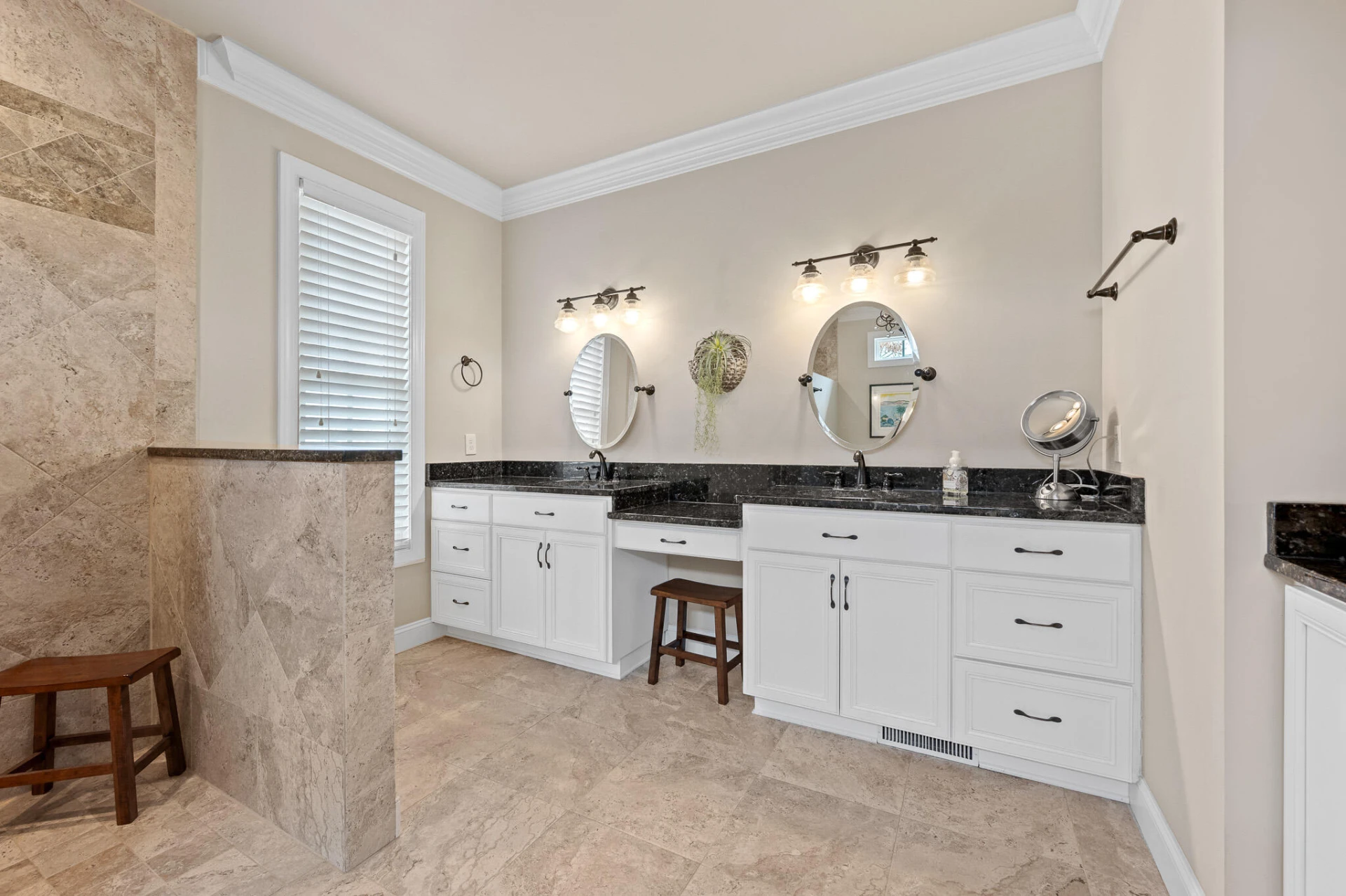 1009 Val Terrace CT - Photo 45