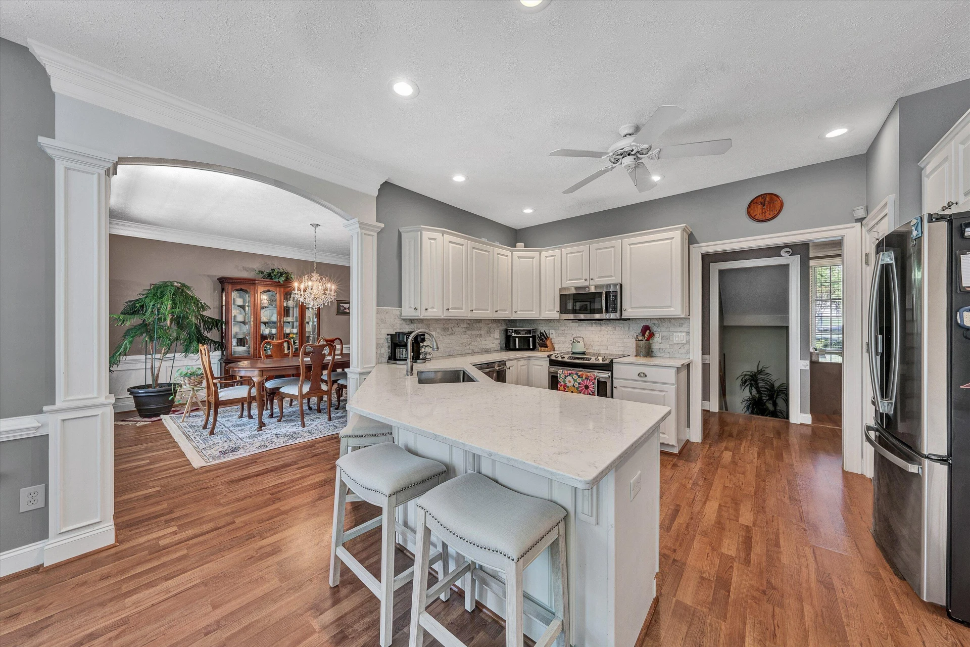 145 Bridleridge RD - Photo 14