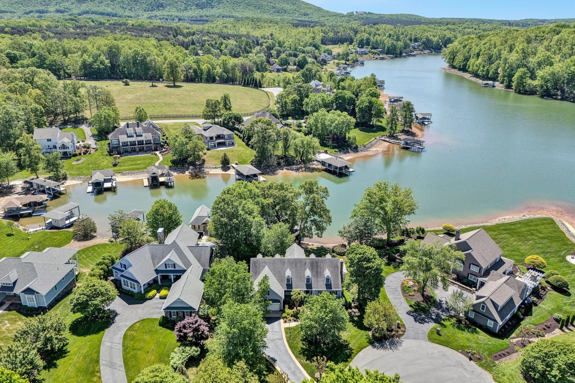145 Bridleridge RD - Photo 72