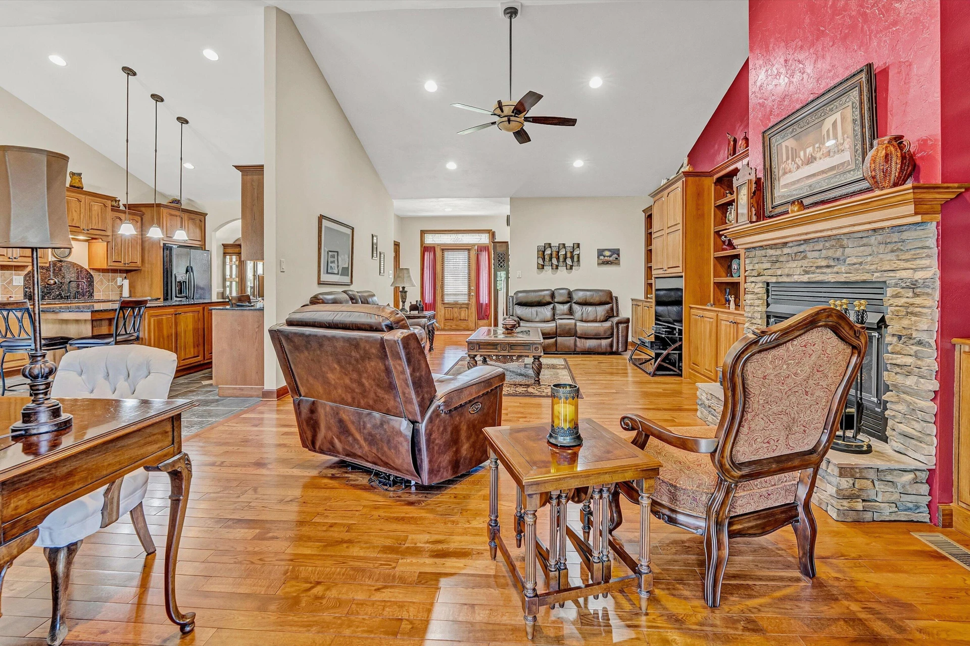 137 Whispering Meadows LN - Photo 12