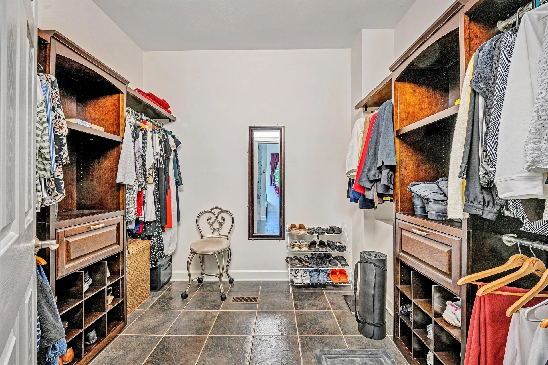 137 Whispering Meadows LN - Photo 30