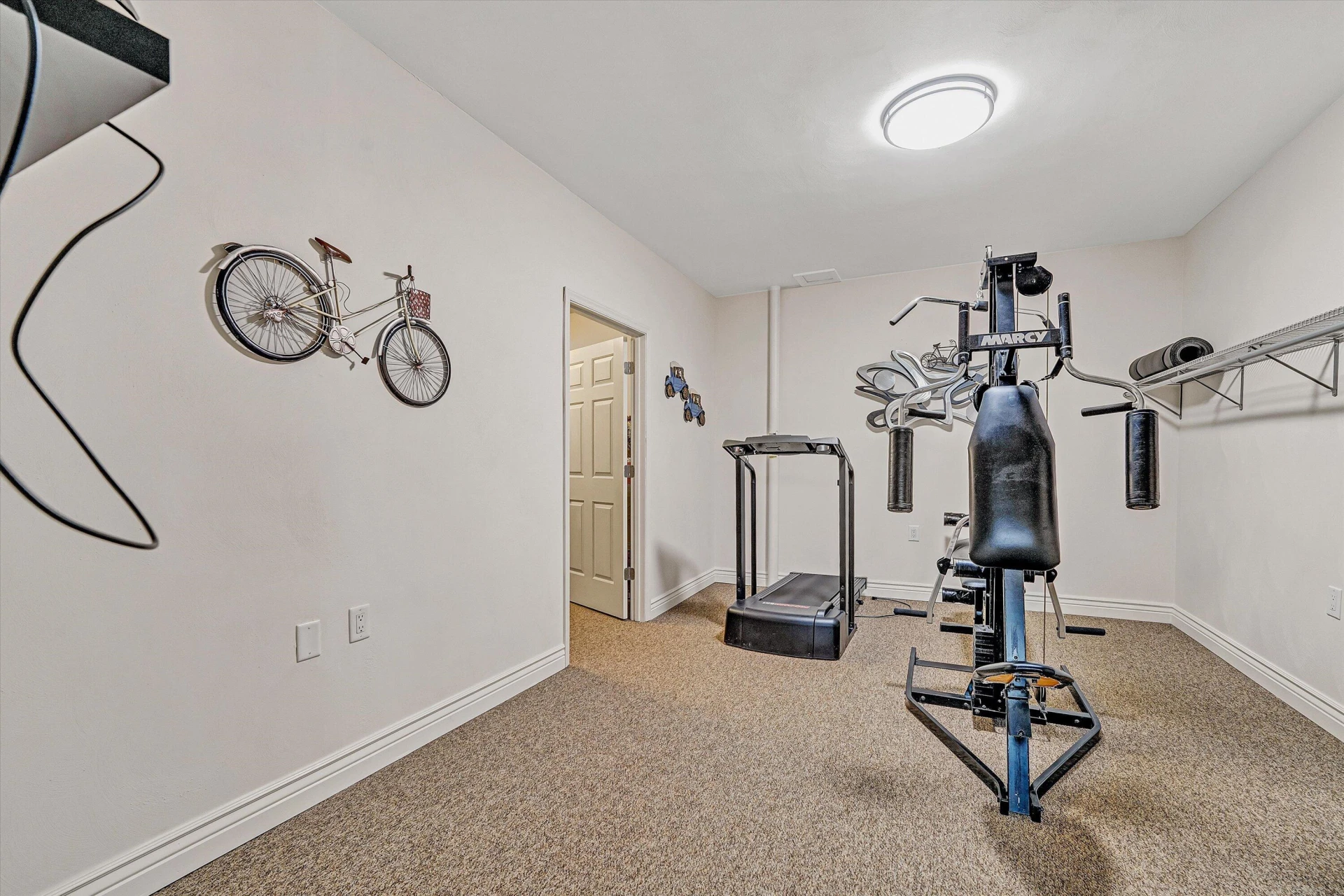 137 Whispering Meadows LN - Photo 50