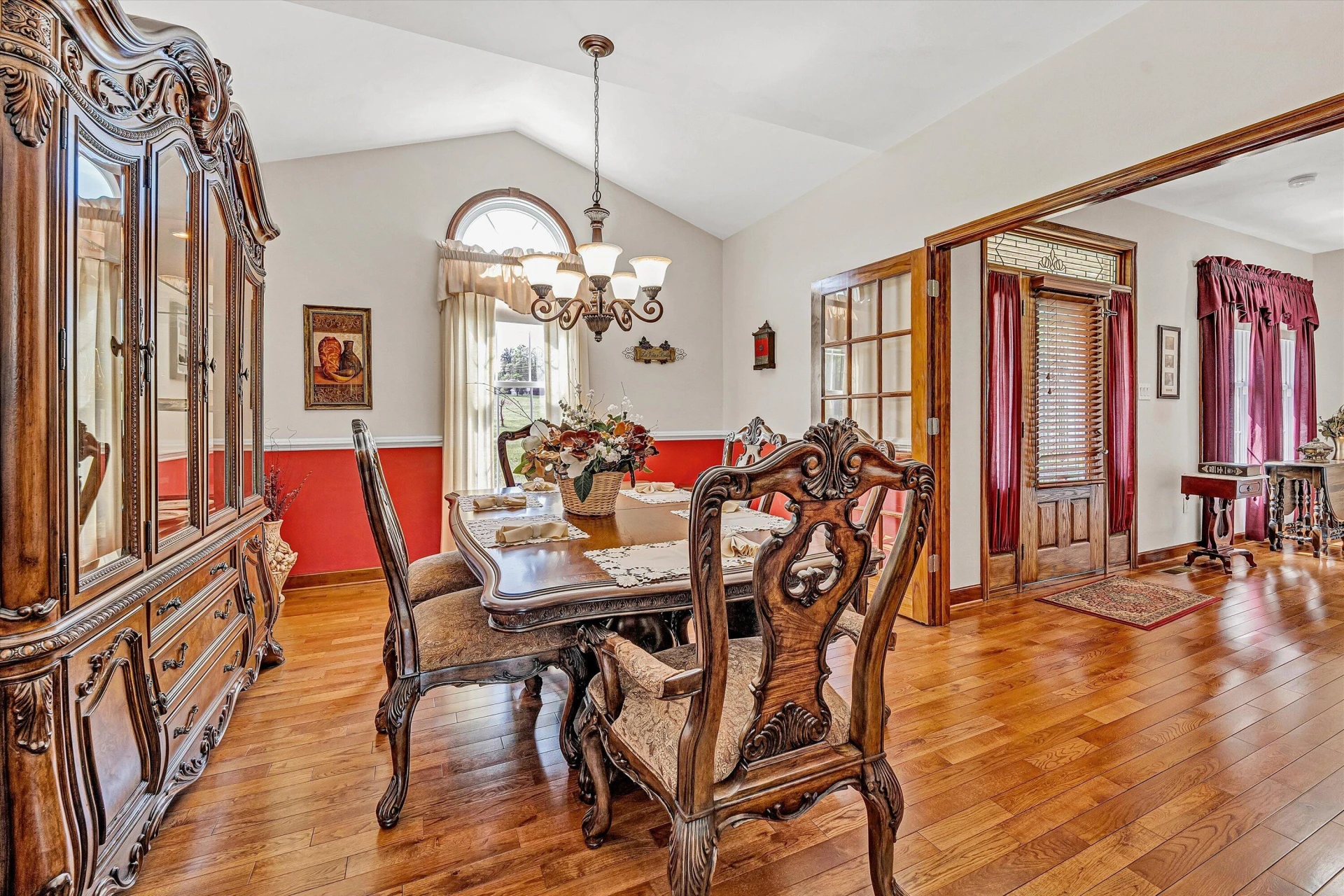 137 Whispering Meadows LN - Photo 8