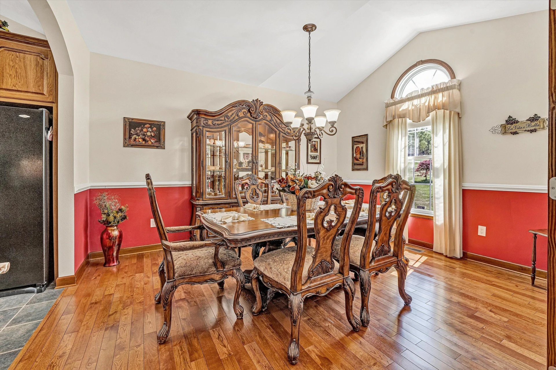 137 Whispering Meadows LN - Photo 9