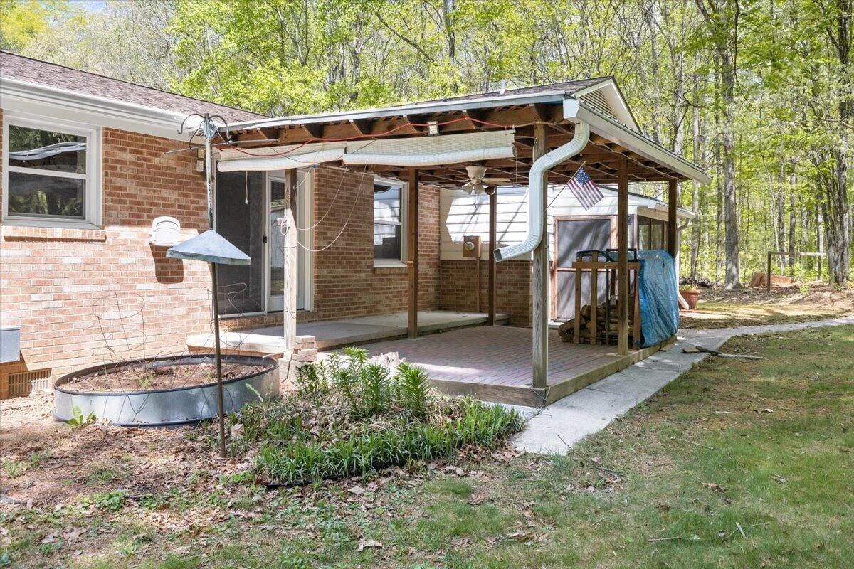 5268 Keffer RD - Photo 33