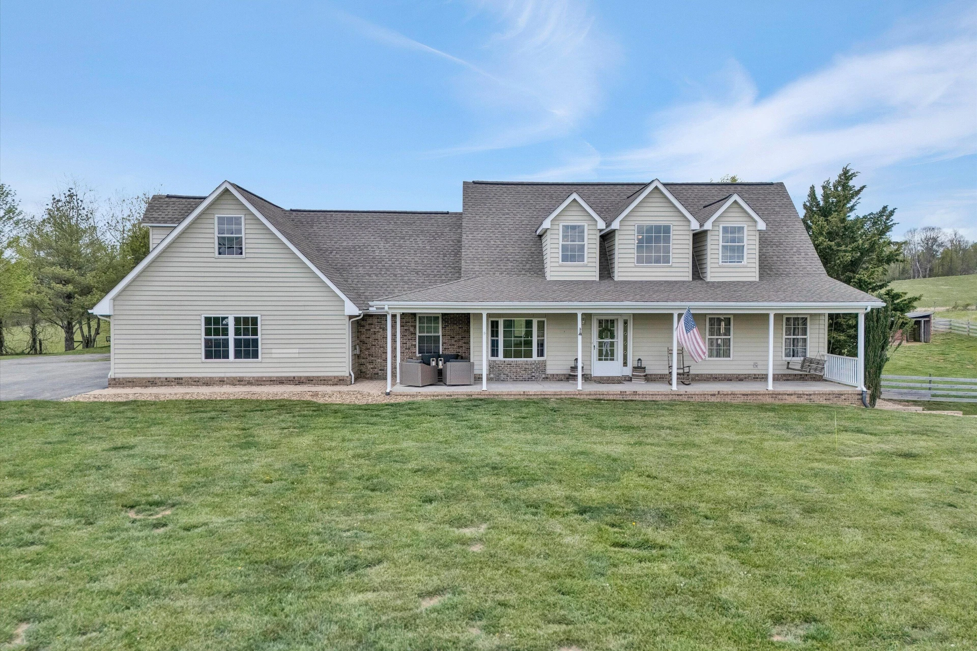 1757 Daniels Run RD NE - Photo 3