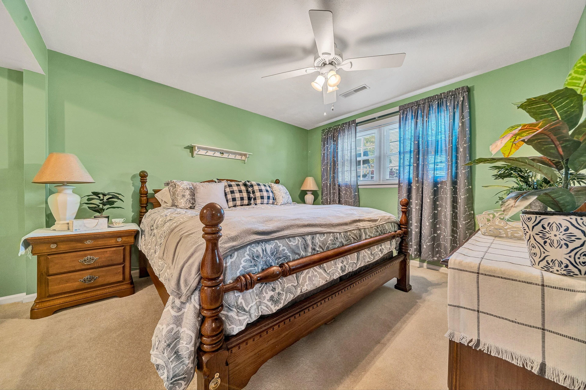 3033 Parham DR - Photo 22
