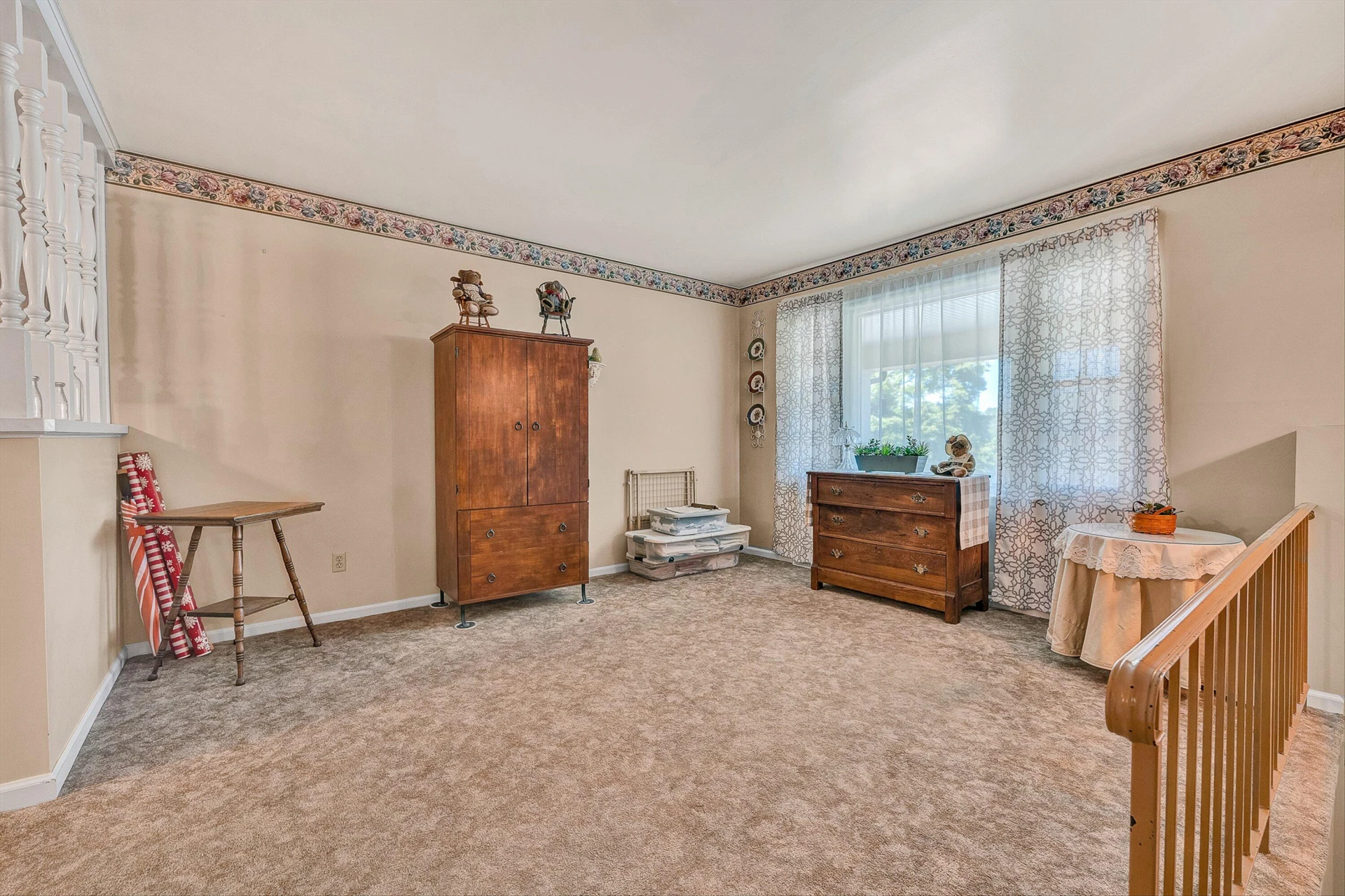 3033 Parham DR - Photo 4