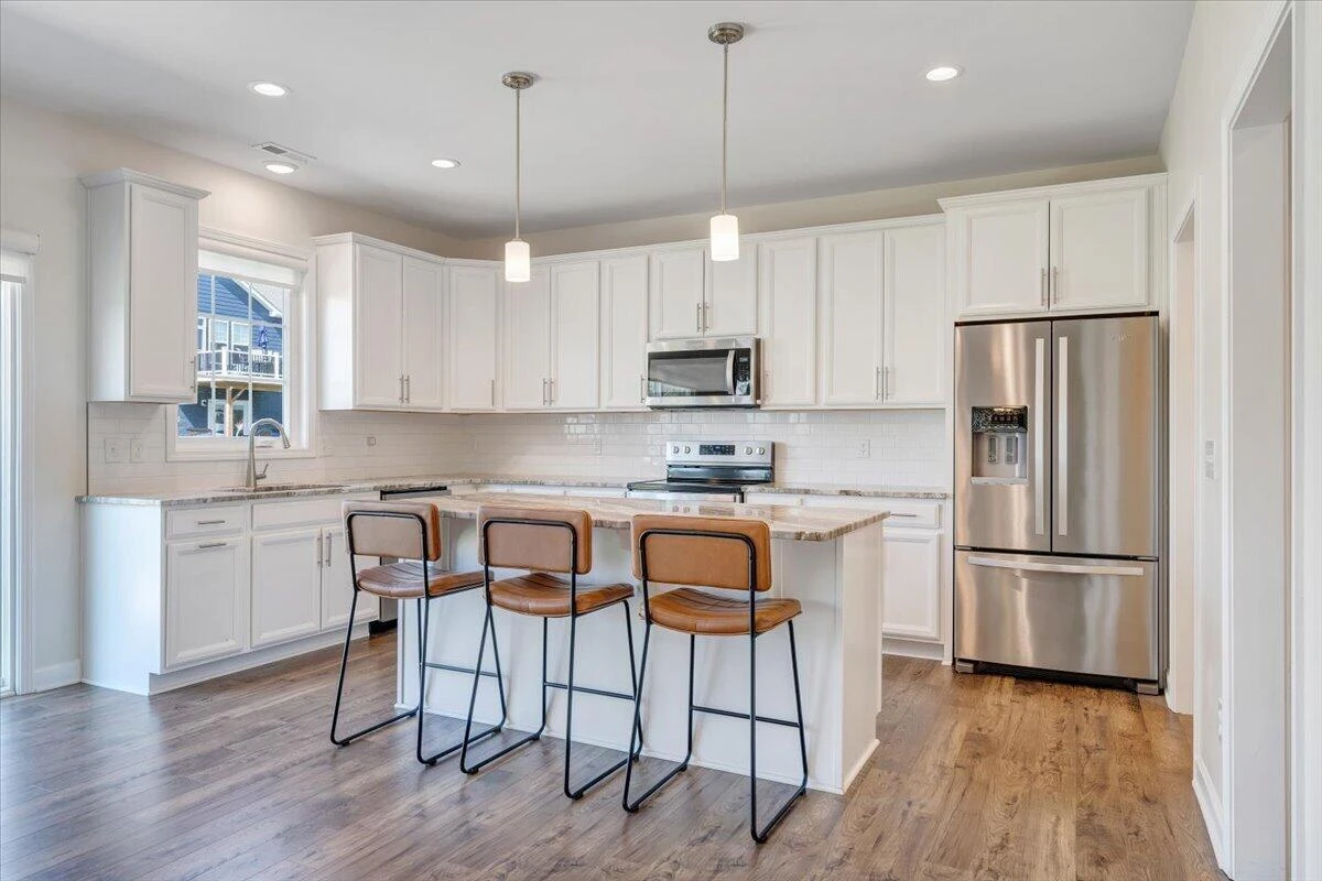 39 Norborne ST - Photo 4