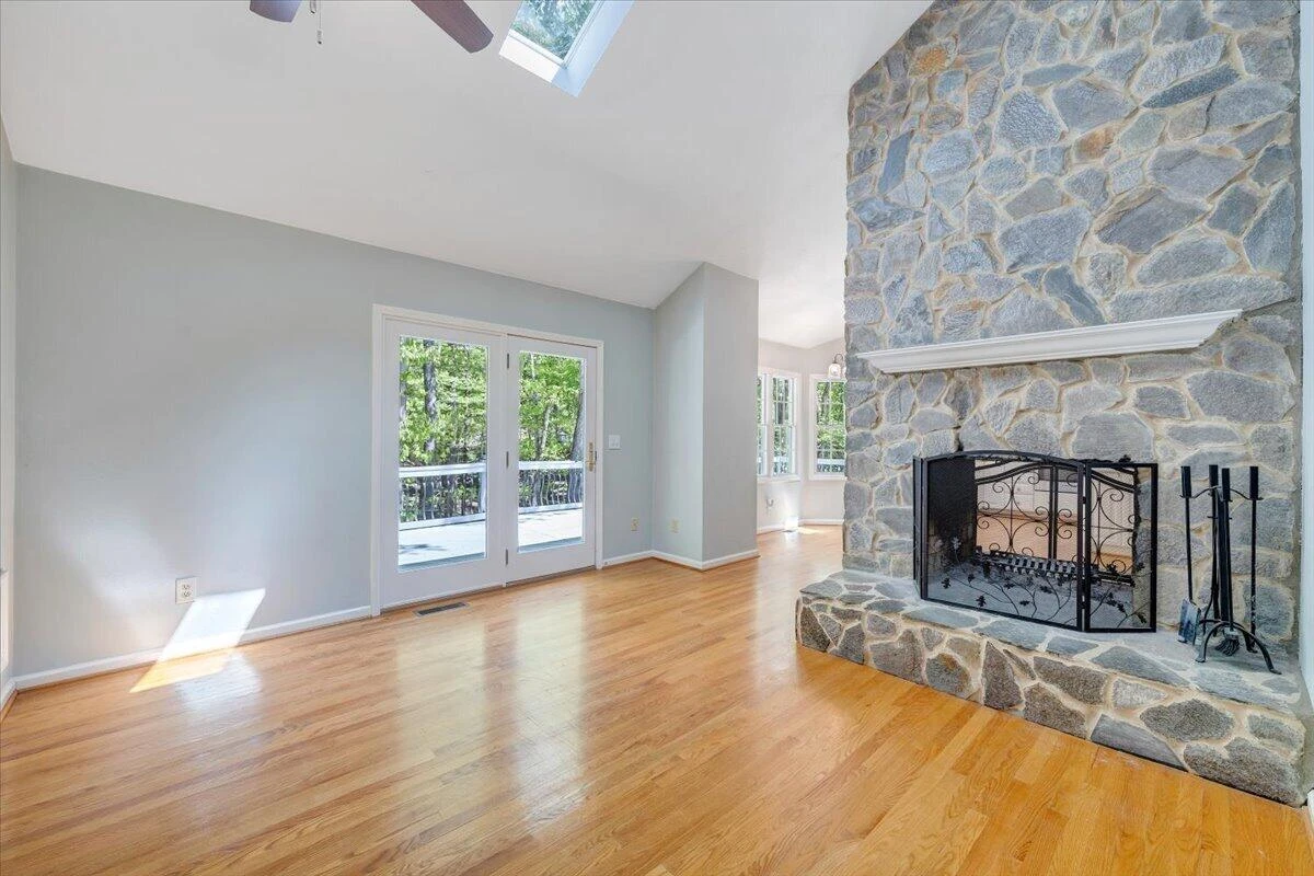 4620 Carvins Cove RD - Photo 10