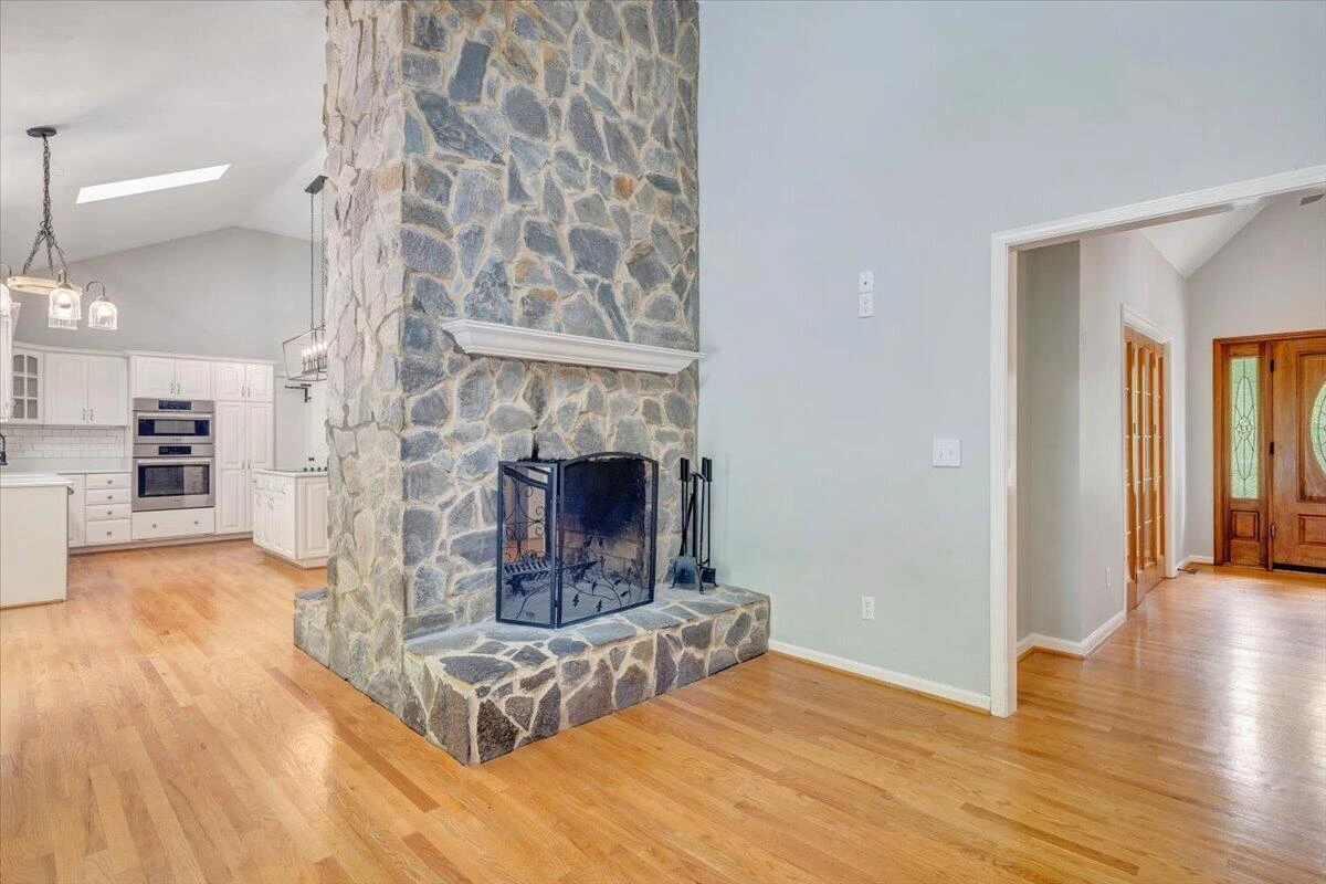 4620 Carvins Cove RD - Photo 11