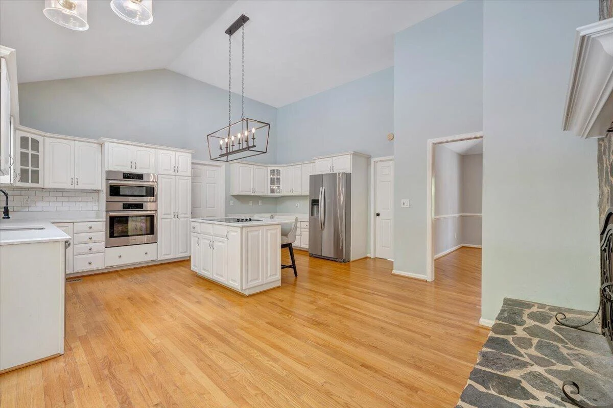 4620 Carvins Cove RD - Photo 13
