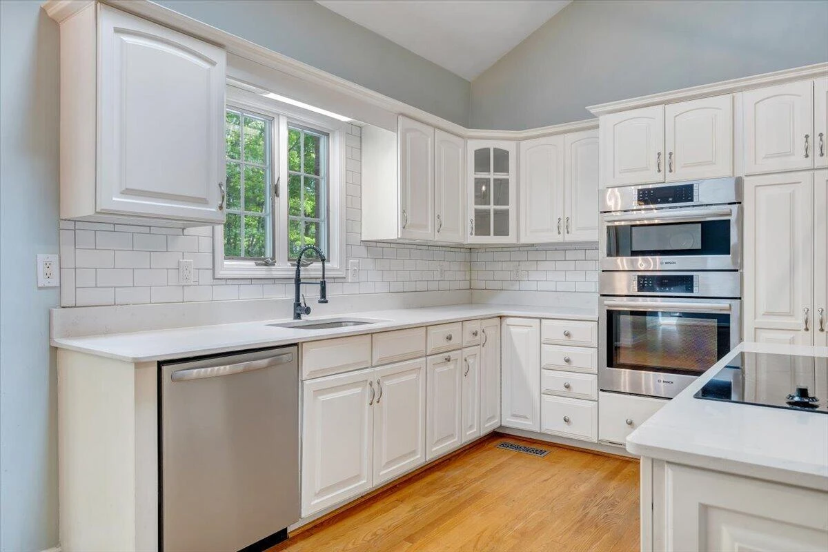 4620 Carvins Cove RD - Photo 17