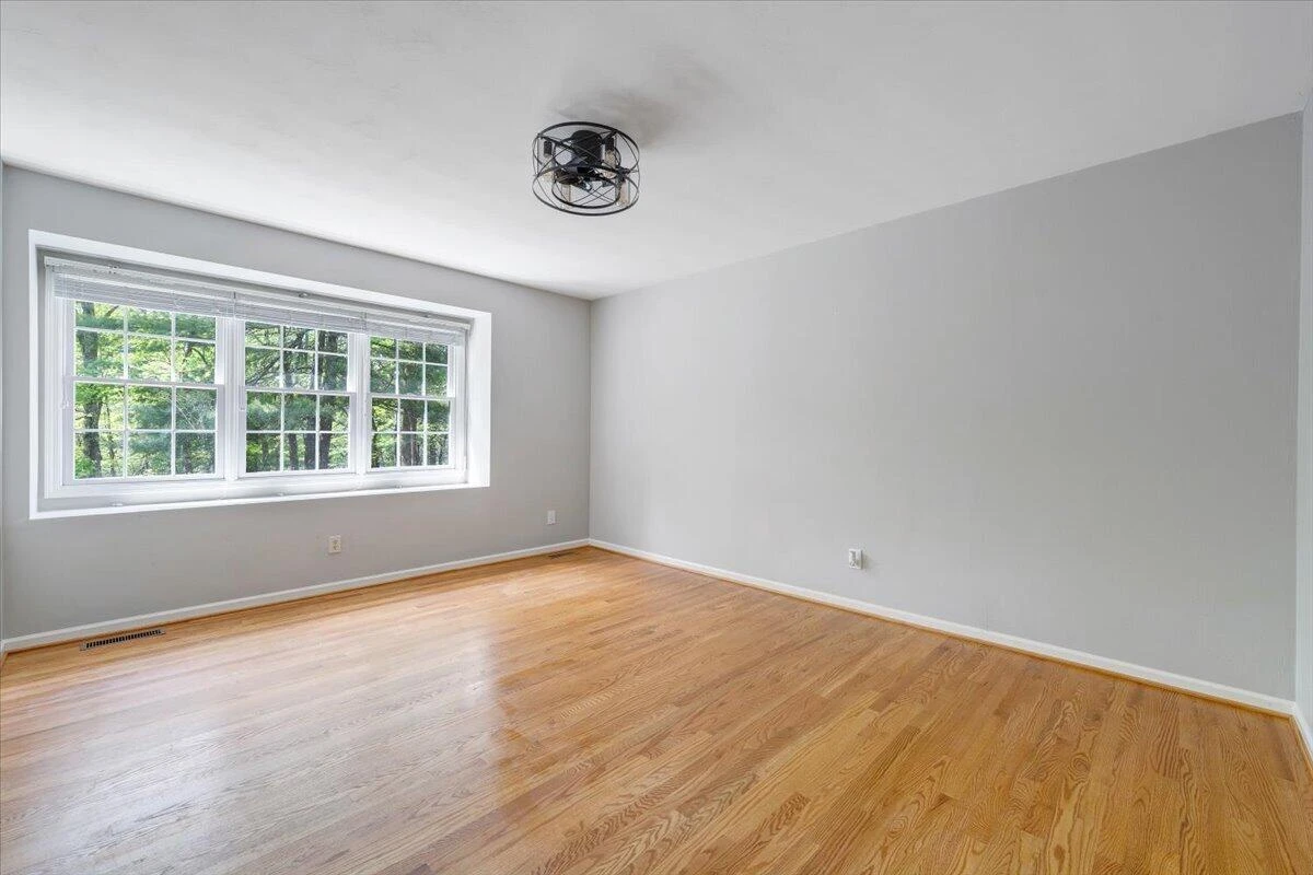 4620 Carvins Cove RD - Photo 21