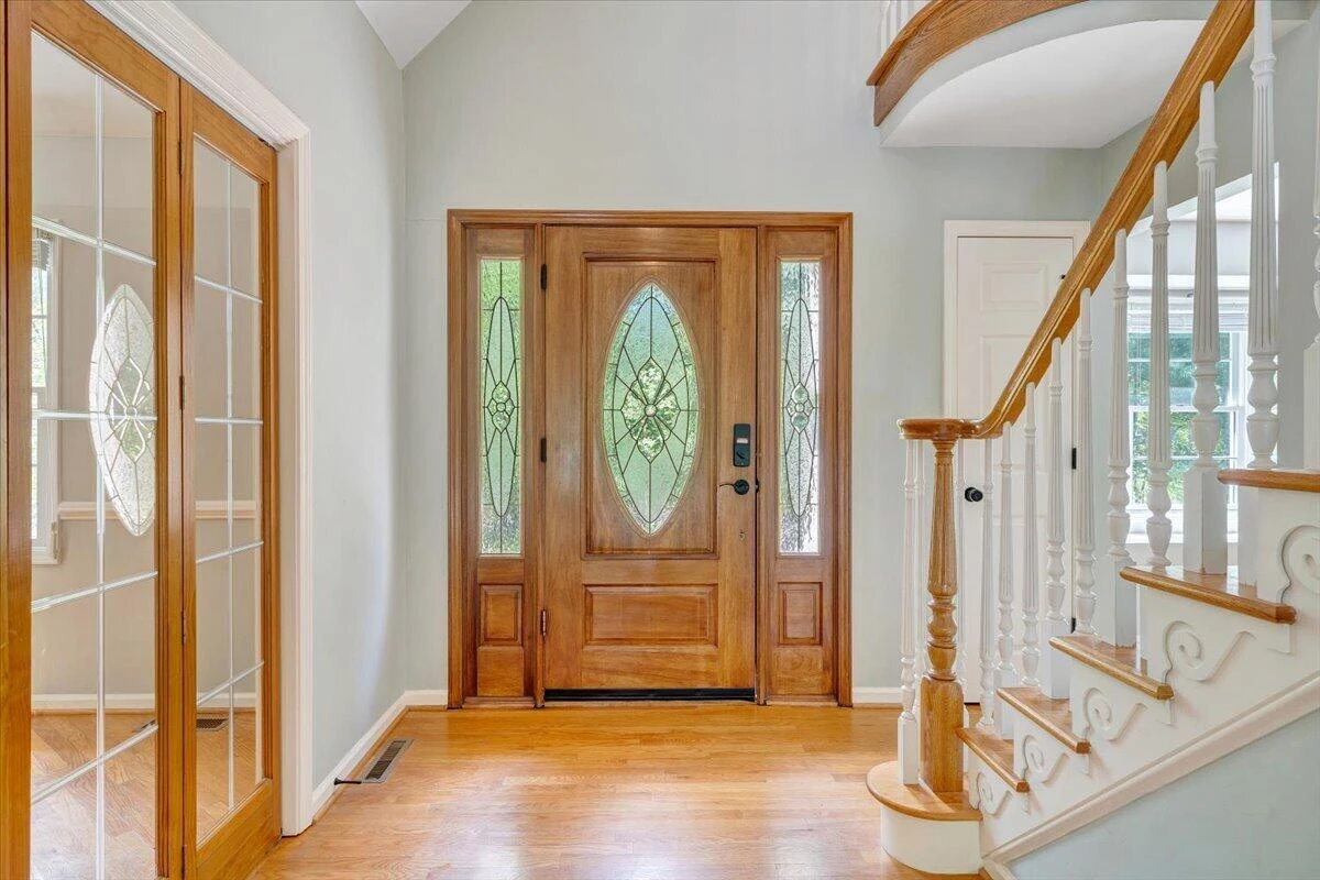 4620 Carvins Cove RD - Photo 3