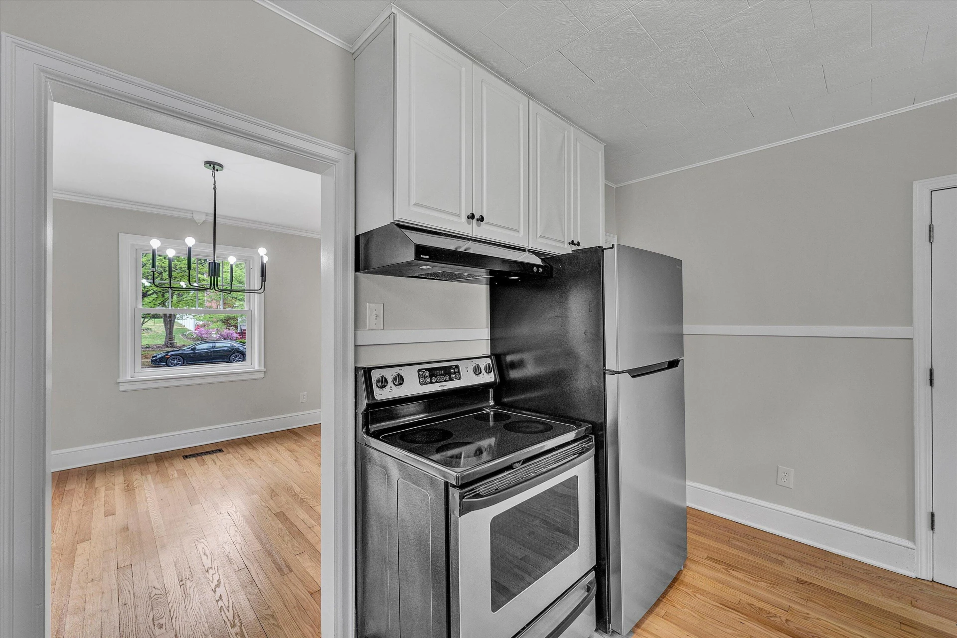 3336 Collingwood ST NE - Photo 15