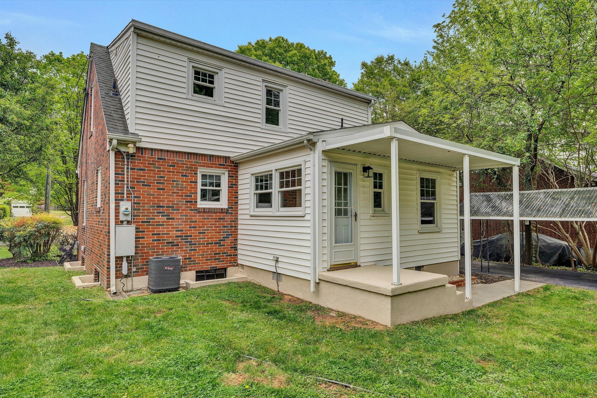 3336 Collingwood ST NE - Photo 26