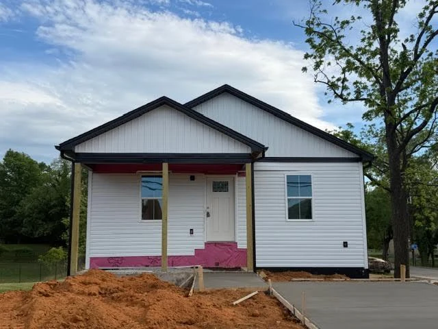 804 Harrison AVE - Photo 2