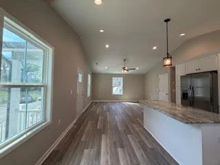 804 Harrison AVE - Photo 7