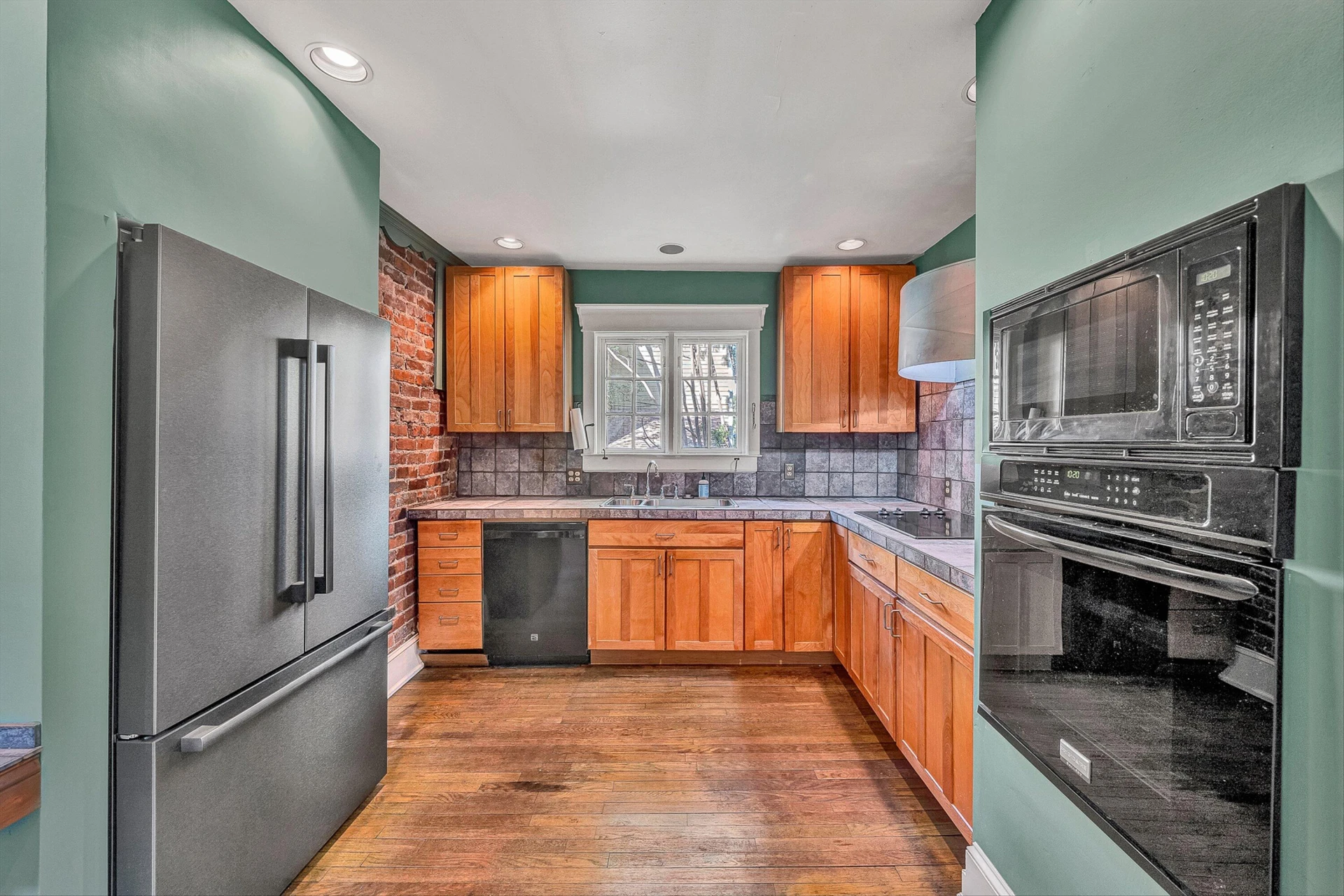 519 Woods AVE SW - Photo 21