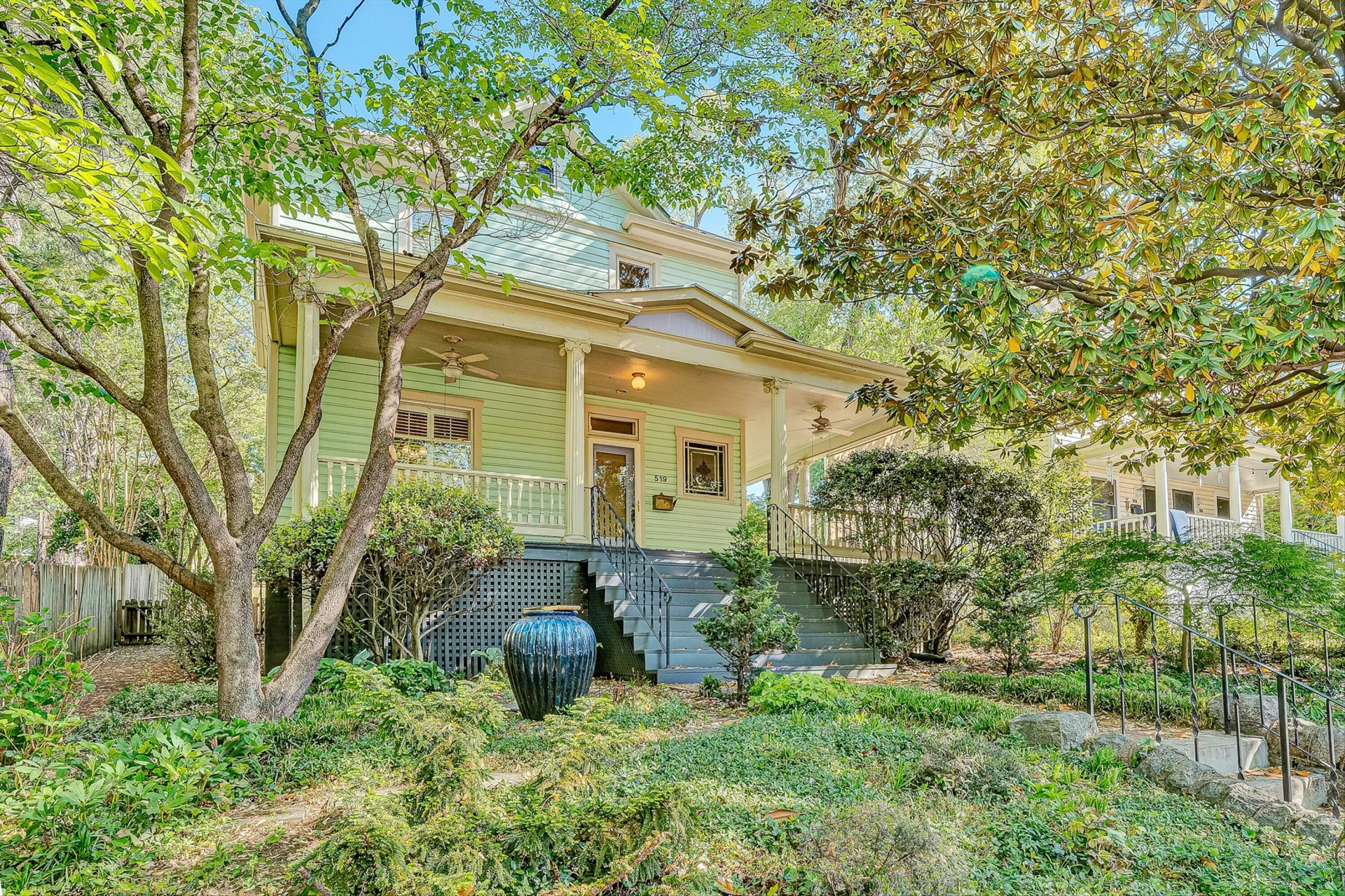 519 Woods AVE SW - Photo 3