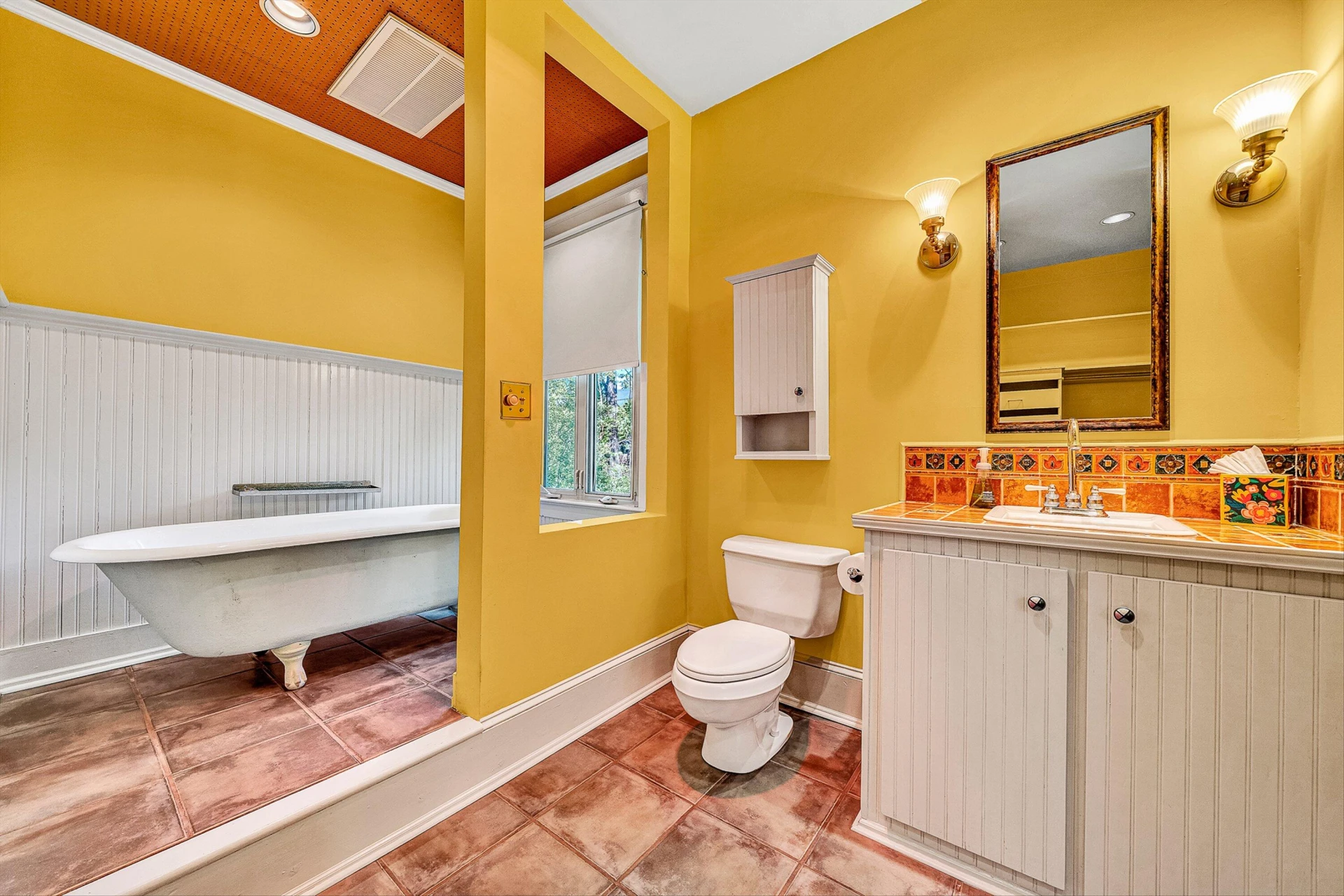 519 Woods AVE SW - Photo 37