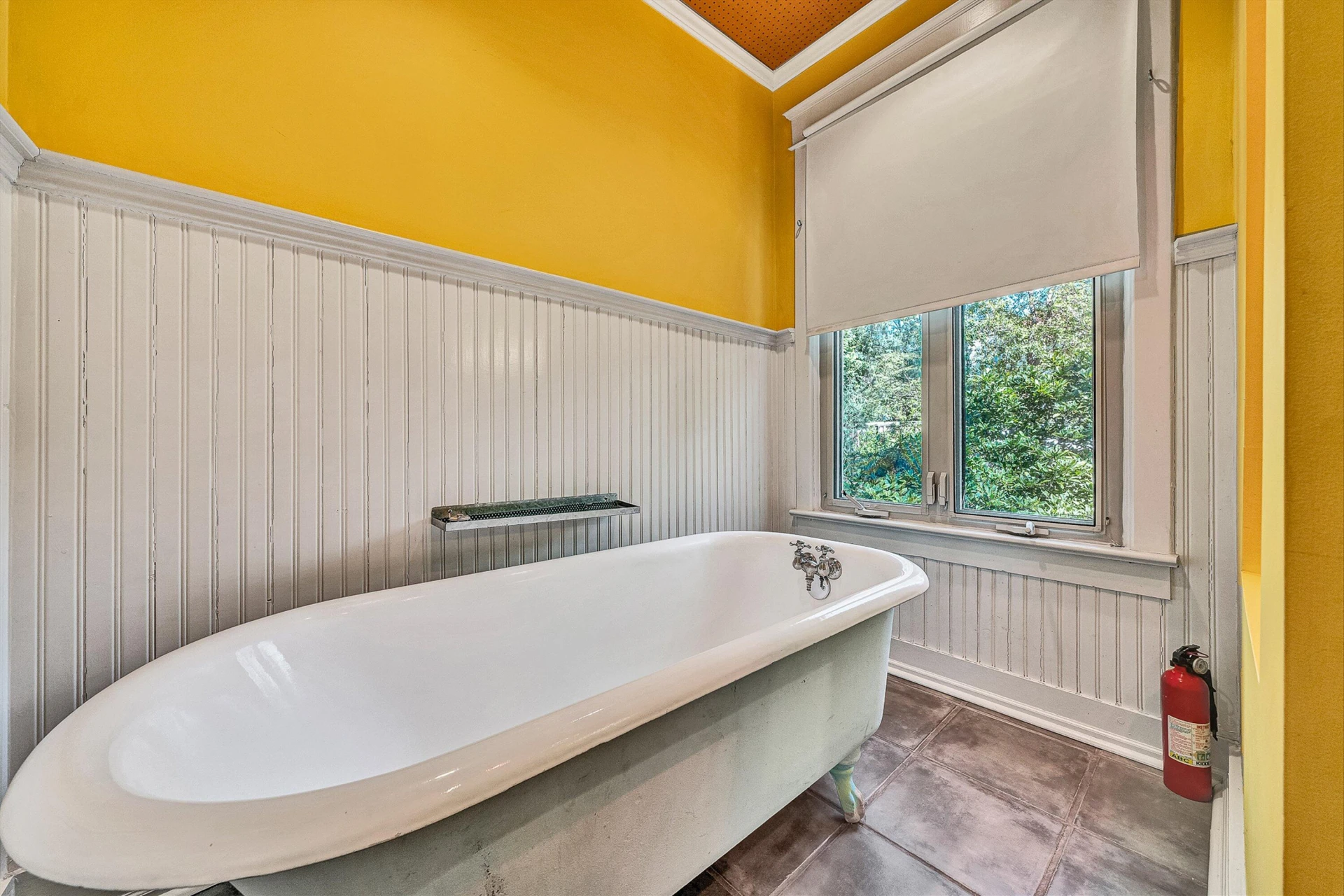 519 Woods AVE SW - Photo 38
