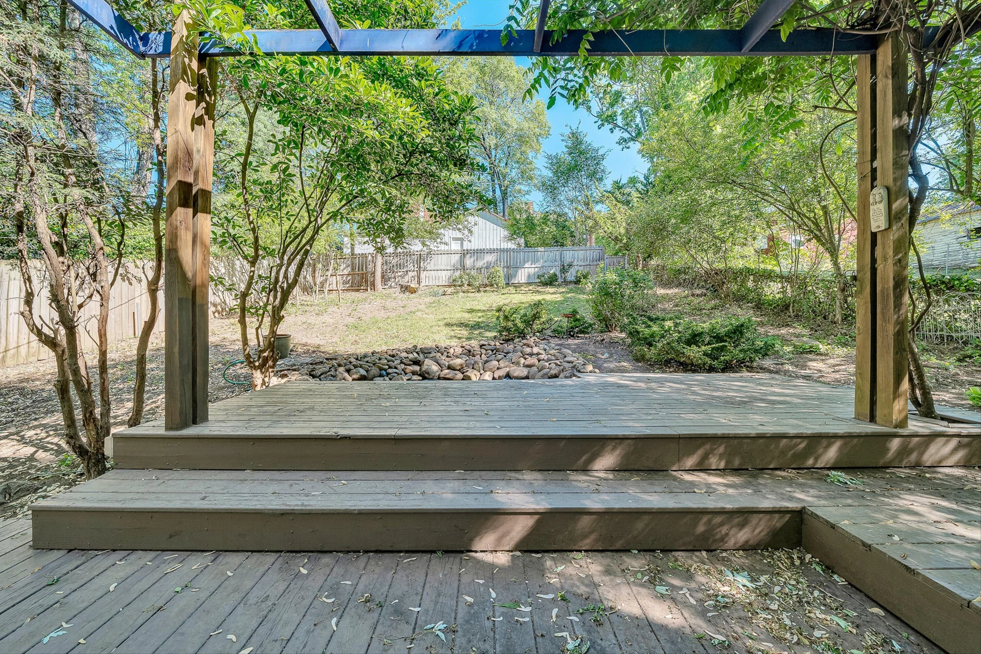 519 Woods AVE SW - Photo 48