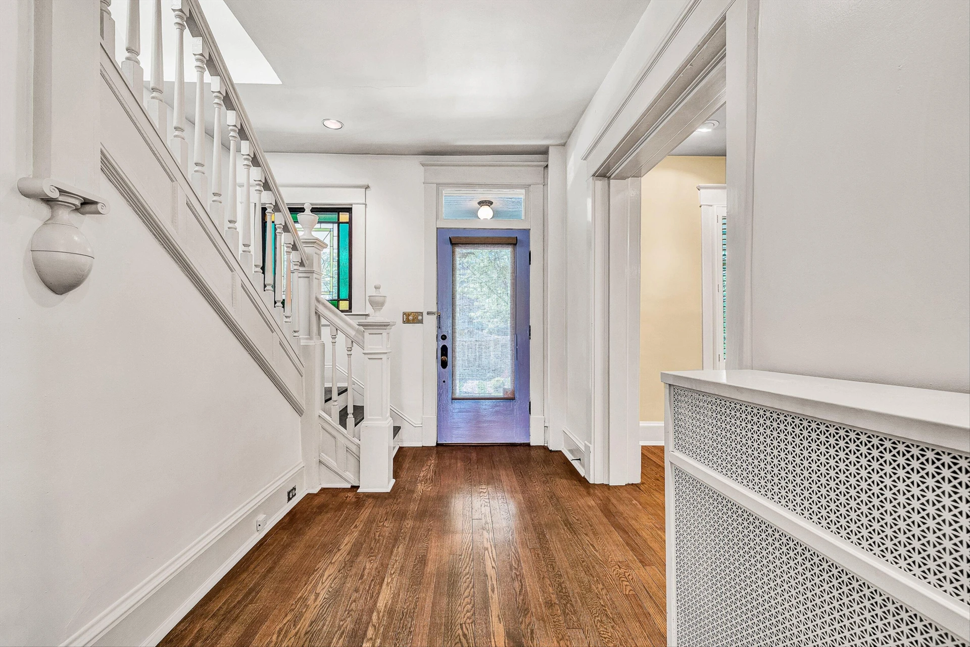 519 Woods AVE SW - Photo 7