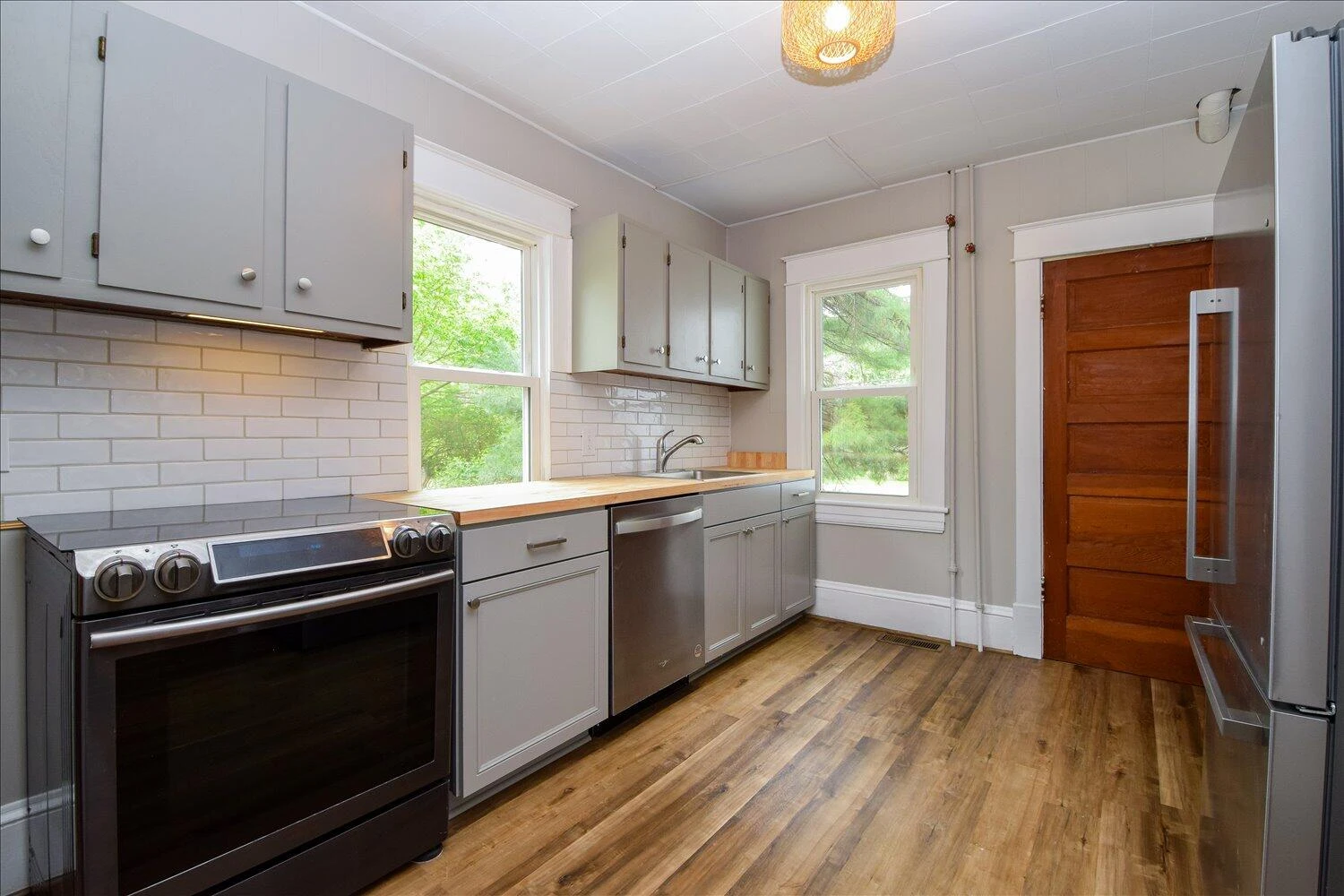 2249 Garden City BLVD SE - Photo 12