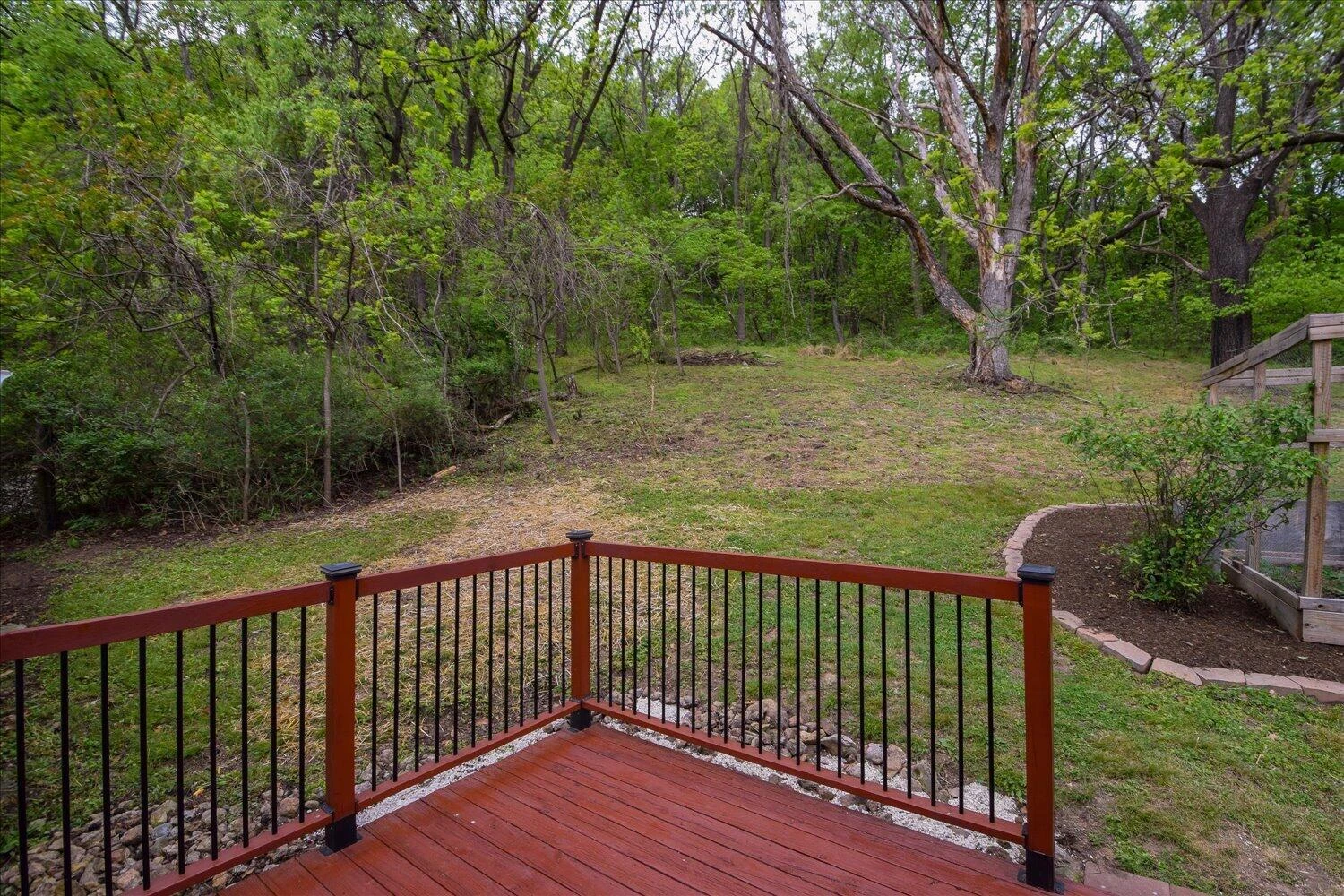2249 Garden City BLVD SE - Photo 29