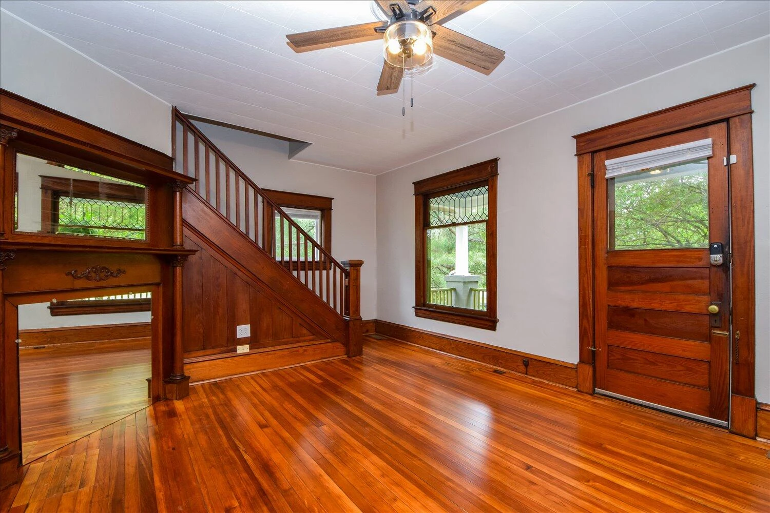 2249 Garden City BLVD SE - Photo 7