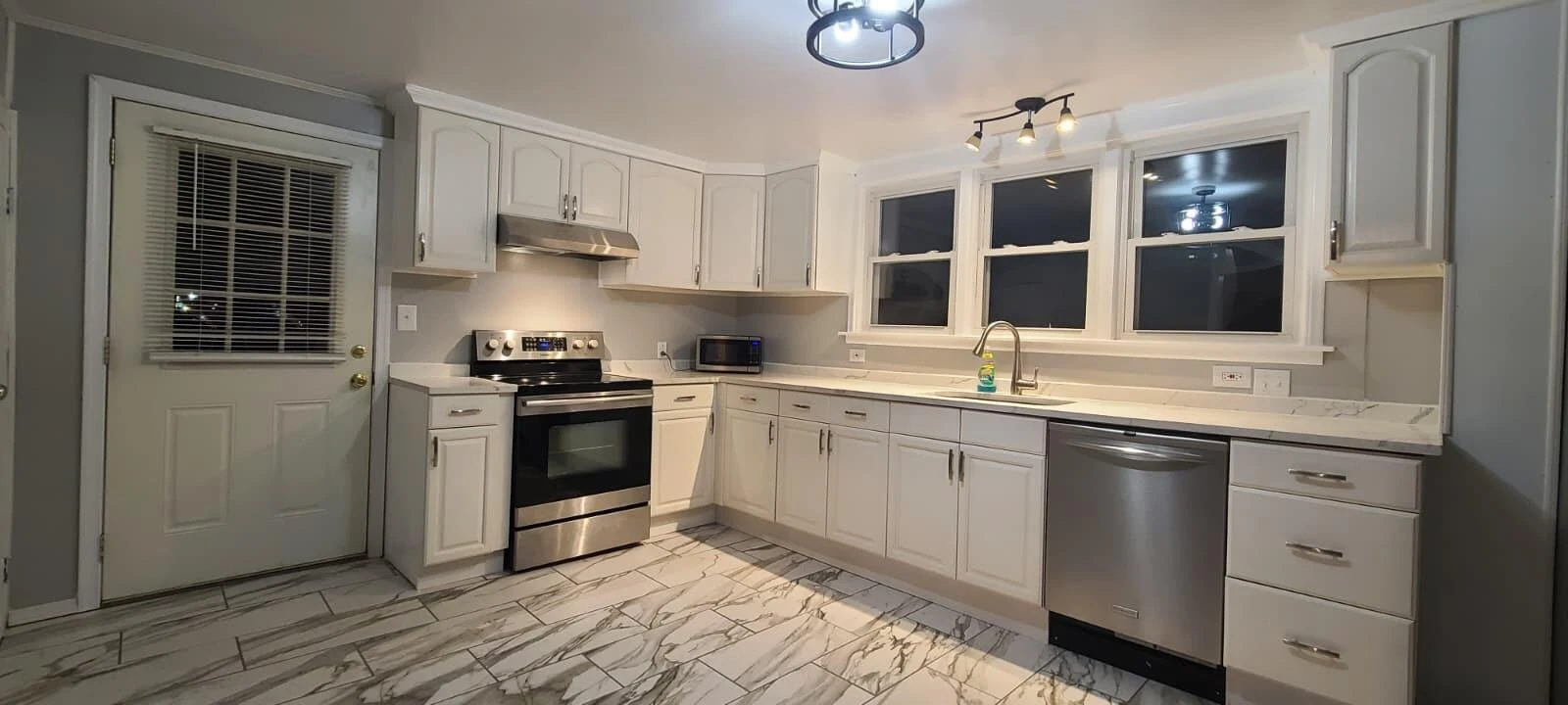 2209 Buford AVE SW - Photo 7