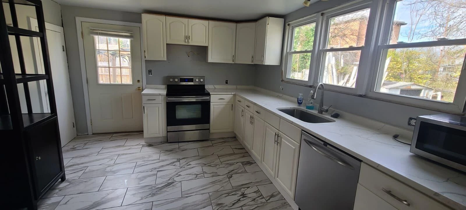 2209 Buford AVE SW - Photo 9
