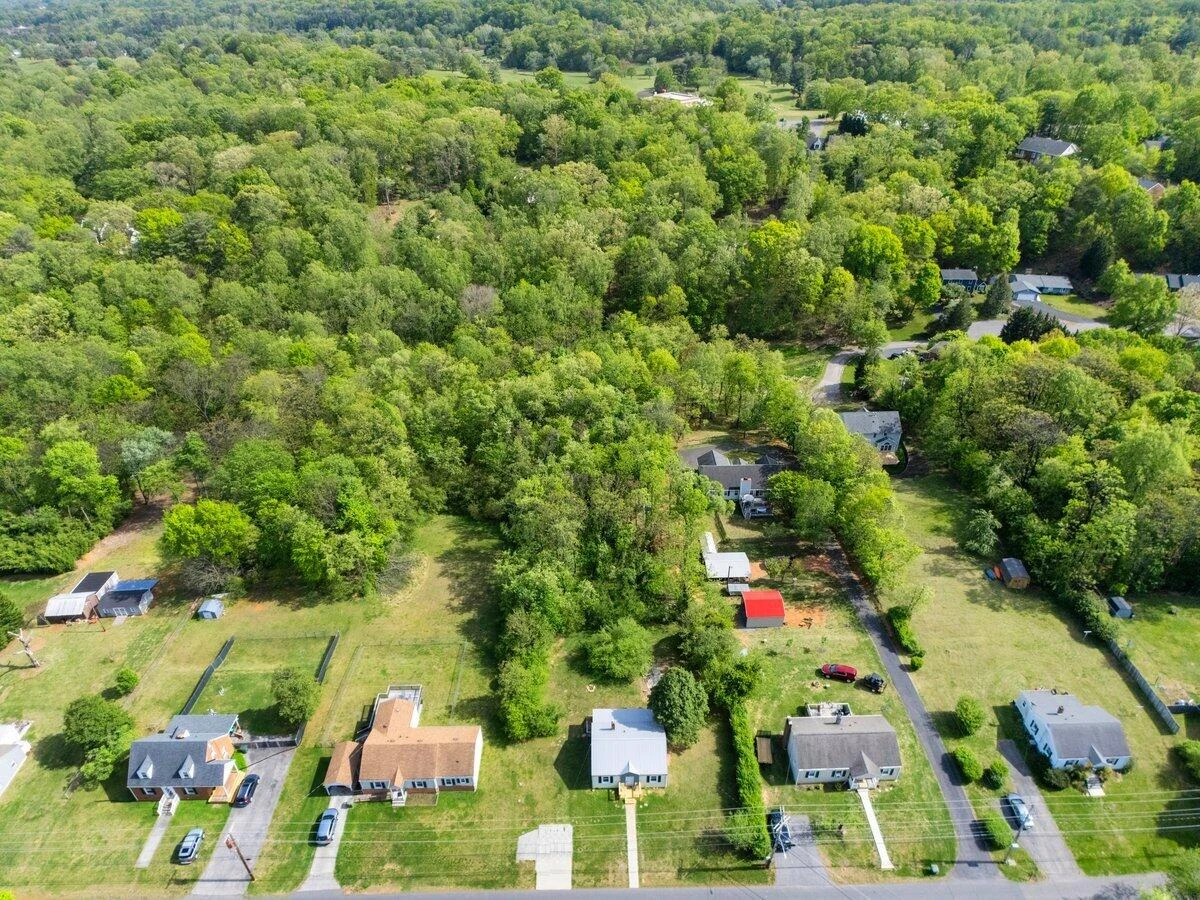 48 Upland DR - Photo 36