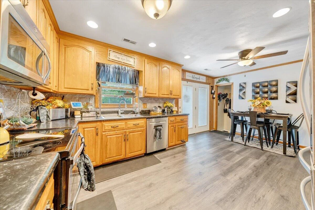 1625 Eanes RD - Photo 12