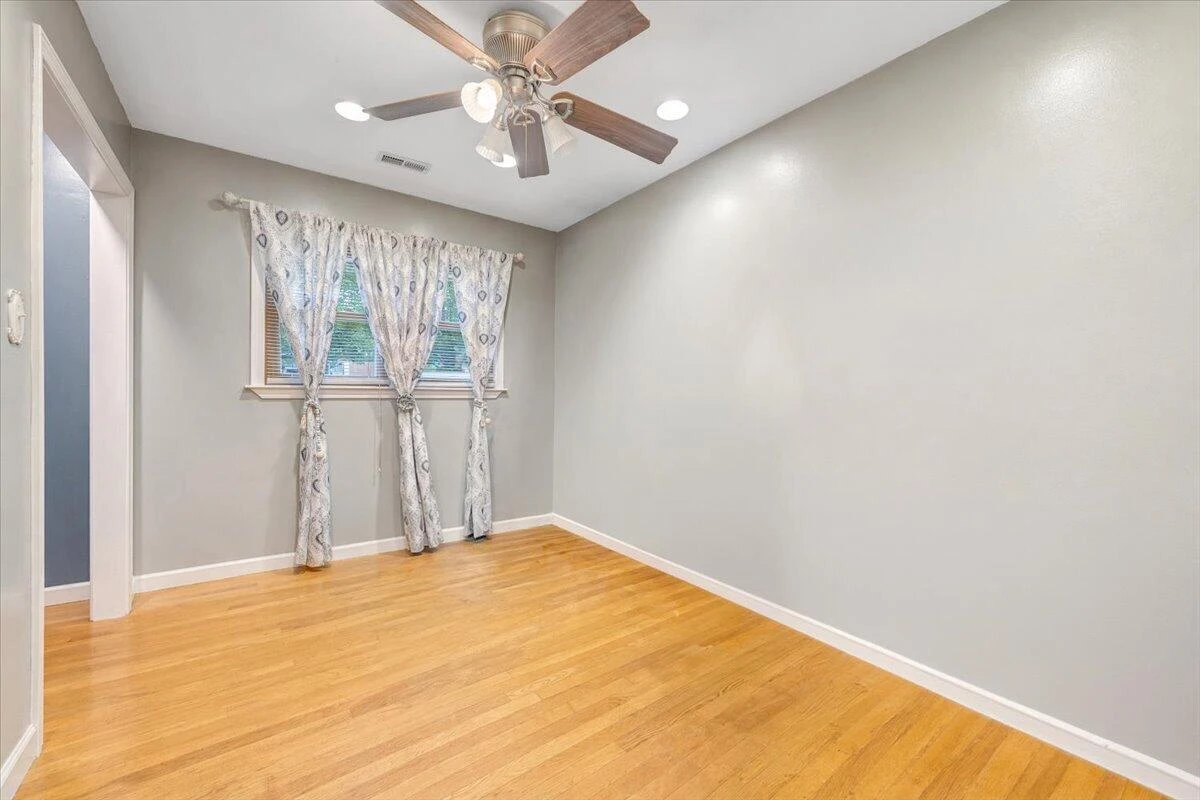 1625 Eanes RD - Photo 25