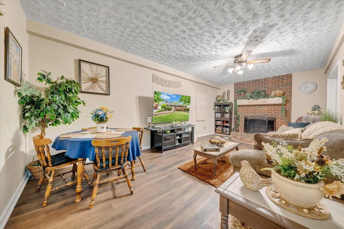 1625 Eanes RD - Photo 31