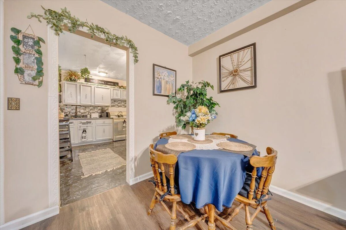 1625 Eanes RD - Photo 34