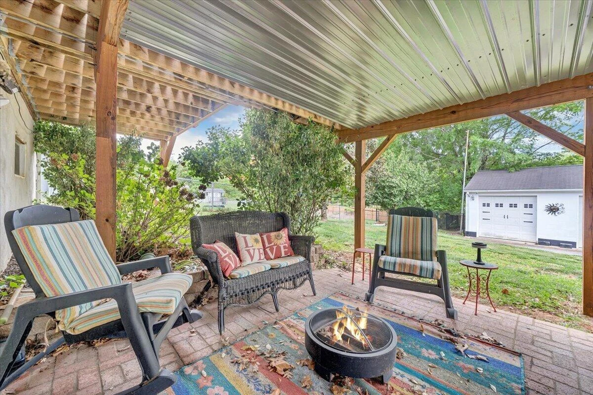 1625 Eanes RD - Photo 57