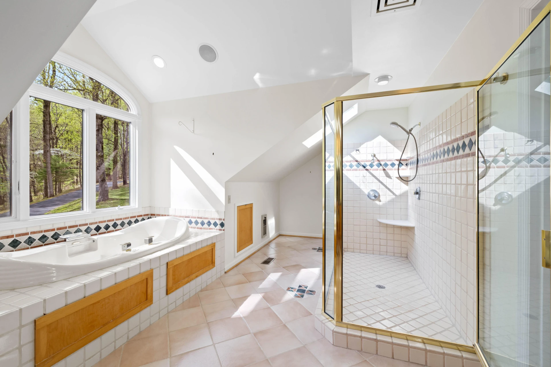 8501 Bent Mountain RD - Photo 14