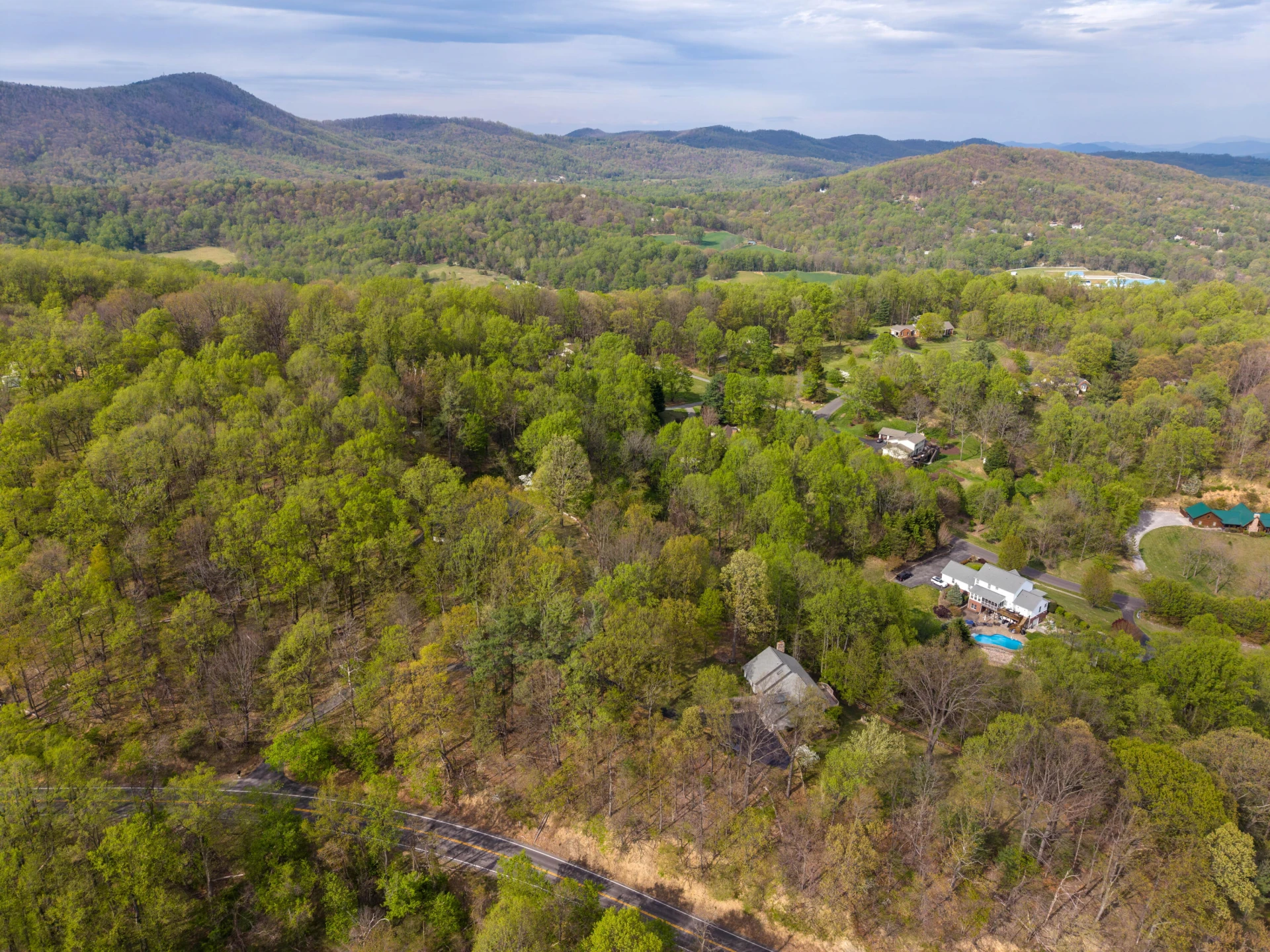 8501 Bent Mountain RD - Photo 35