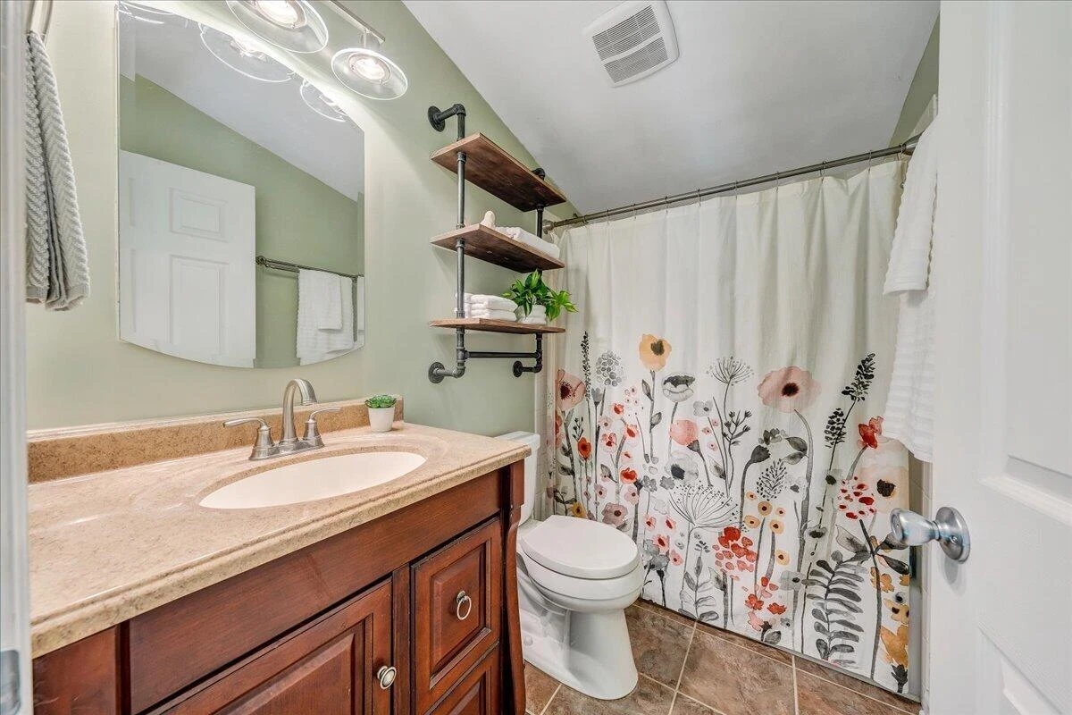 8664 Martins Creek RD - Photo 19