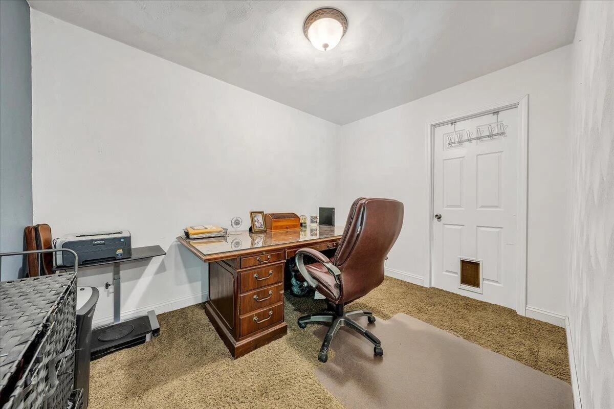 8664 Martins Creek RD - Photo 25