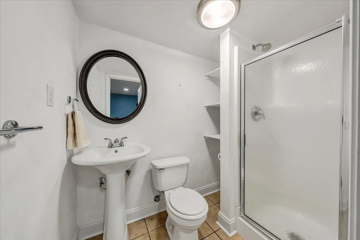 8664 Martins Creek RD - Photo 26