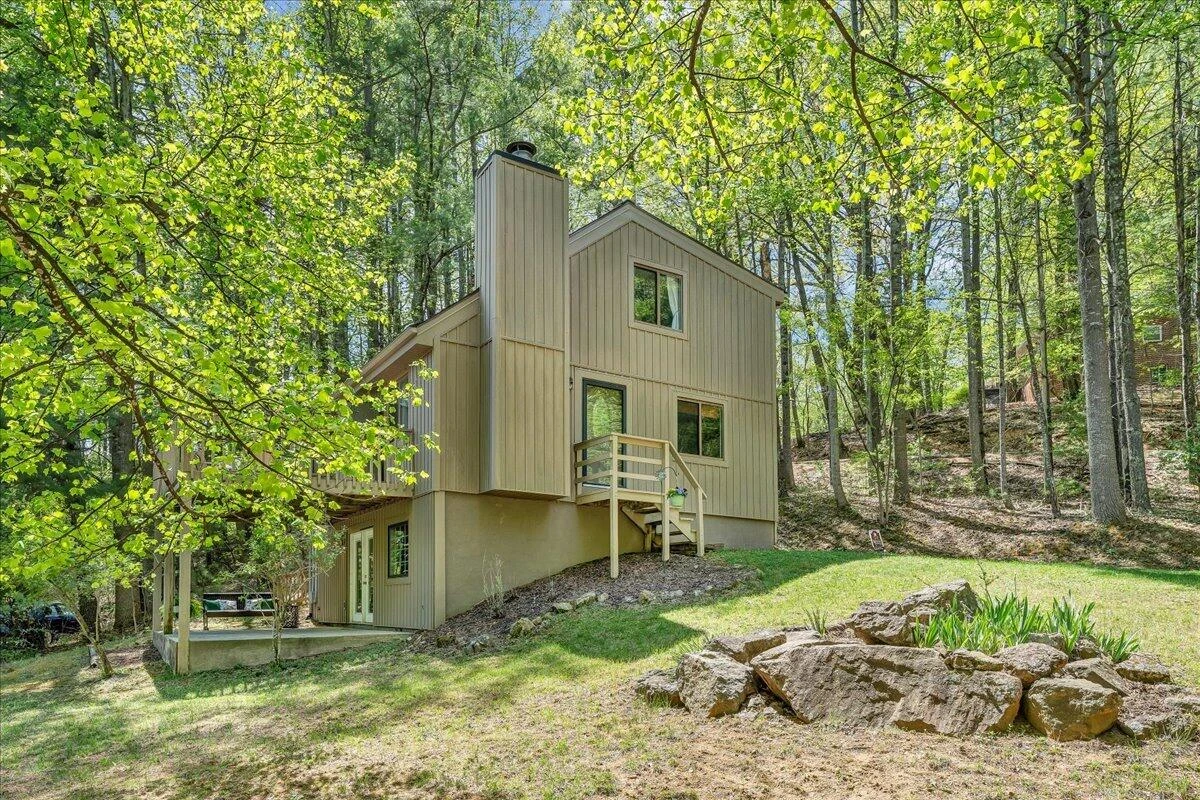 8664 Martins Creek RD - Photo 36
