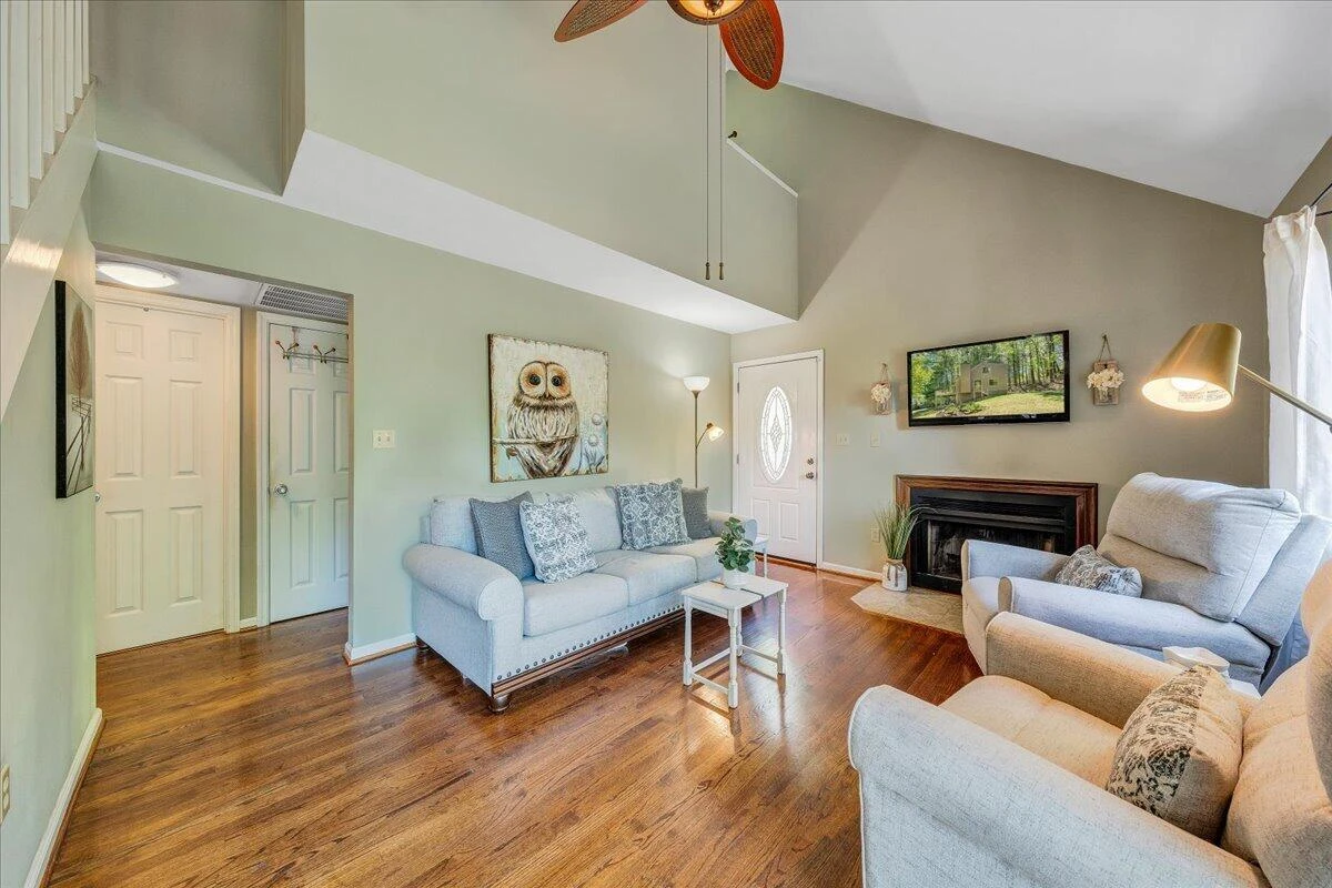 8664 Martins Creek RD - Photo 6